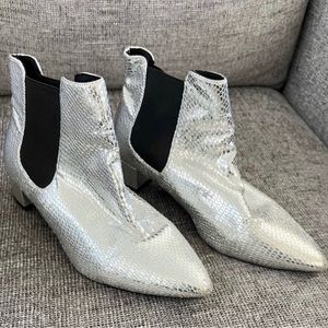 Topshop Silver Metallic Snakeskin Leather Boots 7.5